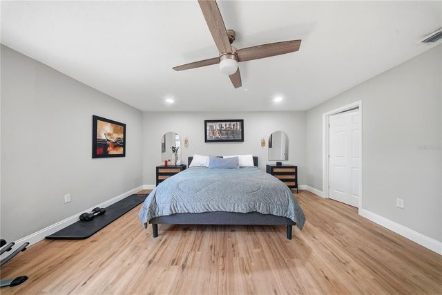 6902 E 29TH AVENUE, Tampa, FL 33619