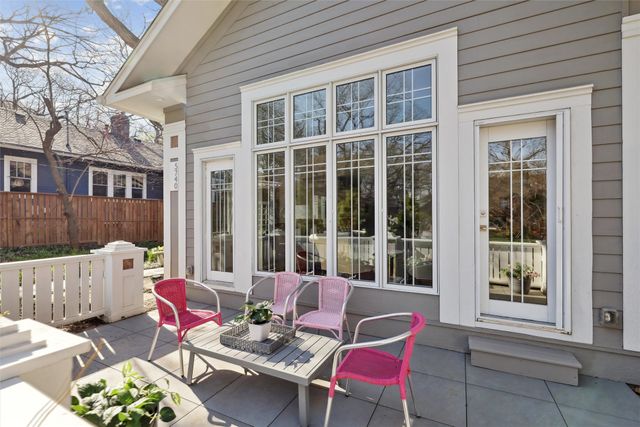 5740 Walnut Hill Avenue, Des Moines, IA 50312