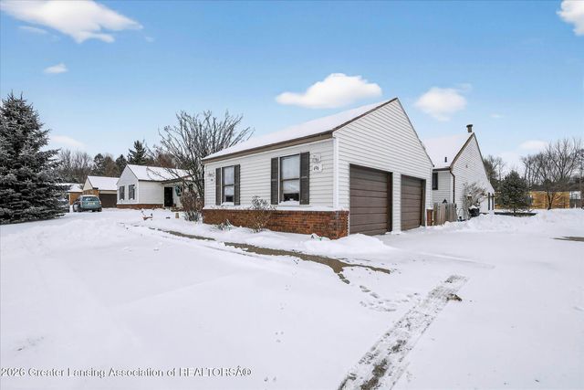 500 Red Cedar Boulevard, Williamston, MI 48895