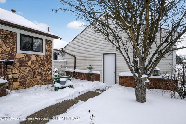 500 Red Cedar Boulevard, Williamston, MI 48895