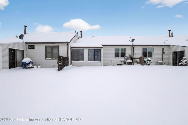 500 Red Cedar Boulevard, Williamston, MI 48895