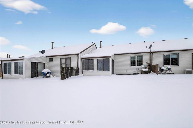 500 Red Cedar Boulevard, Williamston, MI 48895