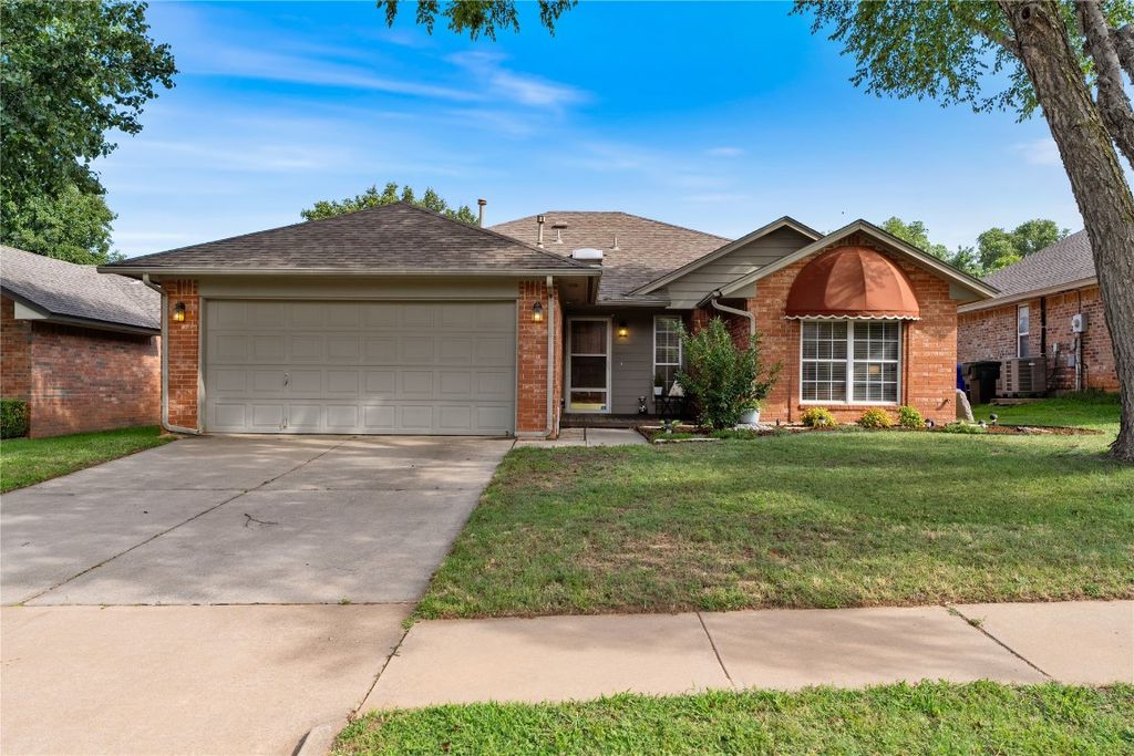 709 Golden Eagle Drive, Norman, OK 73072