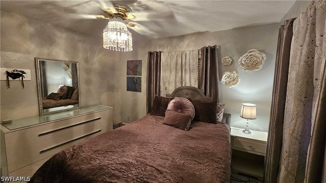 5061 Mahogany Ridge DR, Naples, FL 34119