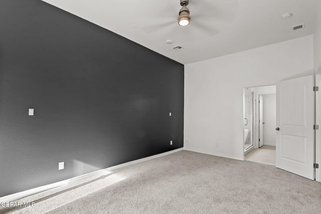 6010 Ashwood Avenue, Santa Teresa, NM 88008