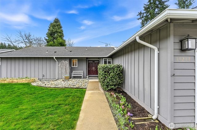 11217 NE 147th Street, Kirkland, WA 98034