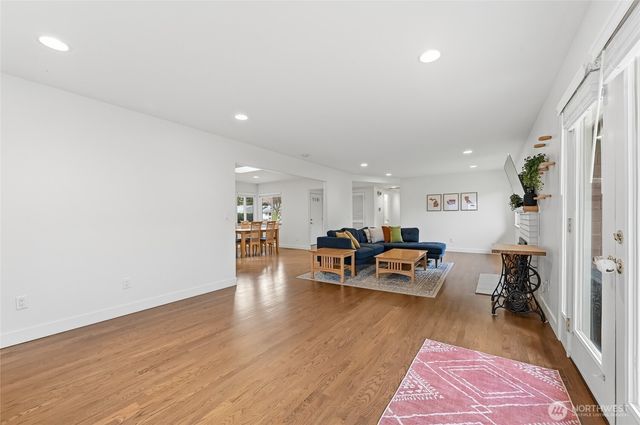 11217 NE 147th Street, Kirkland, WA 98034