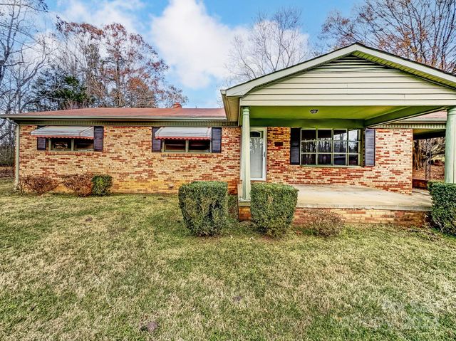 313 Lake Montonia Road, Kings Mountain, NC 28086