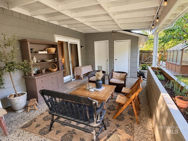 4211 N Jennifer Pl, Boise, ID 83704