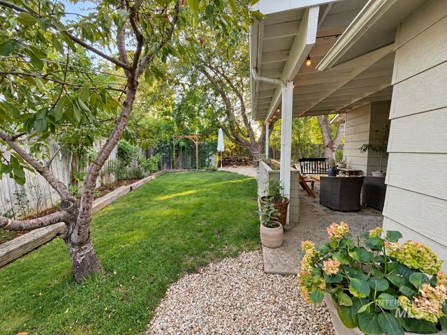 4211 N Jennifer Pl, Boise, ID 83704