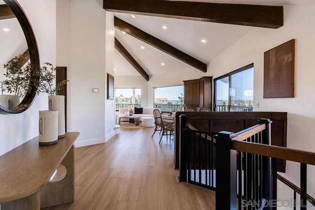 2606 Galicia Way, Carlsbad, CA 92009