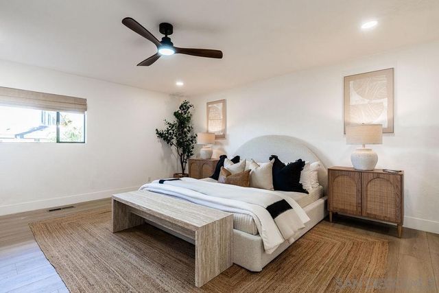 2606 Galicia Way, Carlsbad, CA 92009