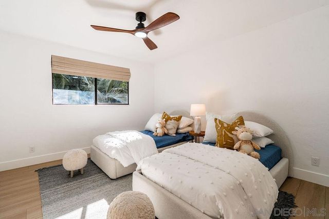 2606 Galicia Way, Carlsbad, CA 92009