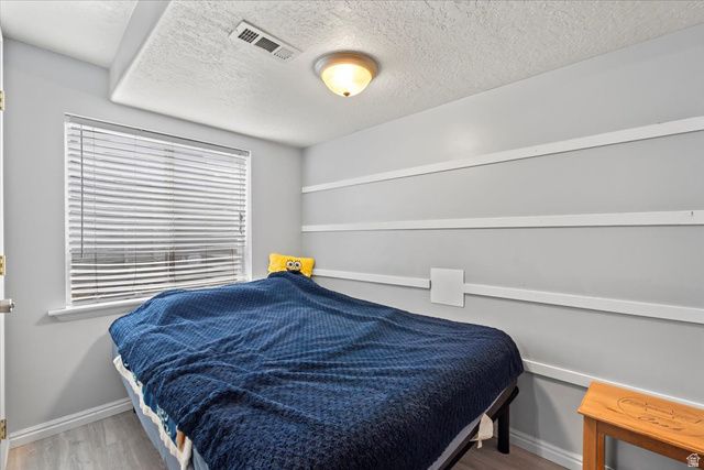 1132 N 780 W, Clinton, UT 84015