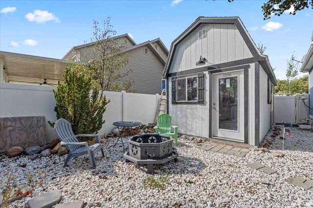 1132 N 780 W, Clinton, UT 84015