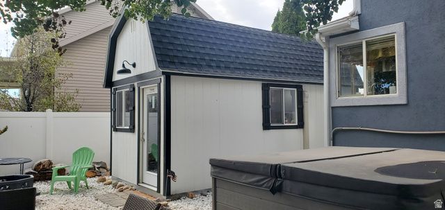 1132 N 780 W, Clinton, UT 84015