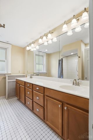 3356 Gano Avenue, Cincinnati, OH 45220