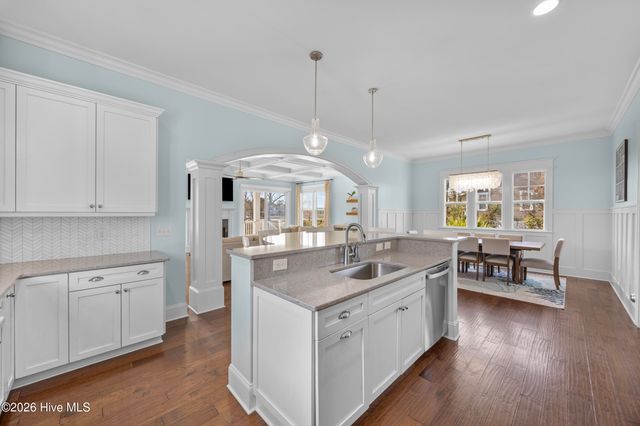 2525 Royal Palm Lane, Wilmington, NC 28409