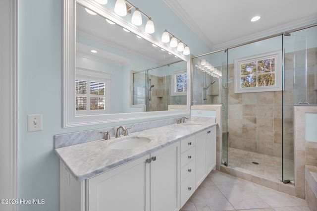 2525 Royal Palm Lane, Wilmington, NC 28409