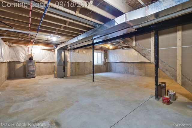 1080 Oregon Boulevard, Waterford Charter Township, MI 48327