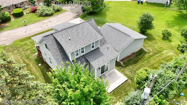 1080 Oregon Boulevard, Waterford Charter Township, MI 48327