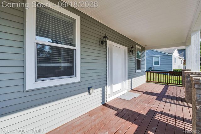 1080 Oregon Boulevard, Waterford Charter Township, MI 48327