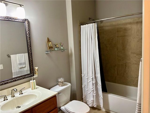 901 Abernathy Road NE 5280, Atlanta, GA 30328