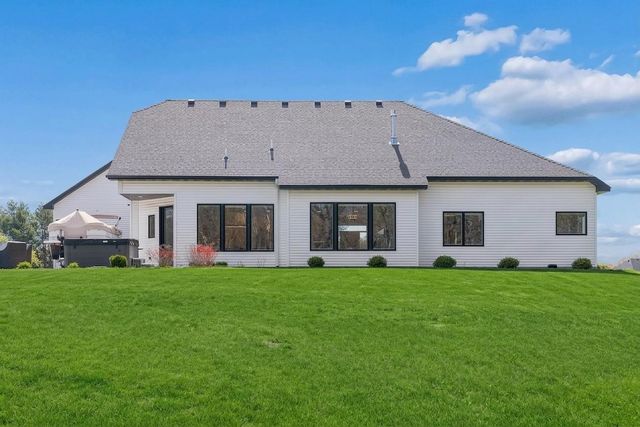 2228 154th Avenue NE, Ham Lake, MN 55304