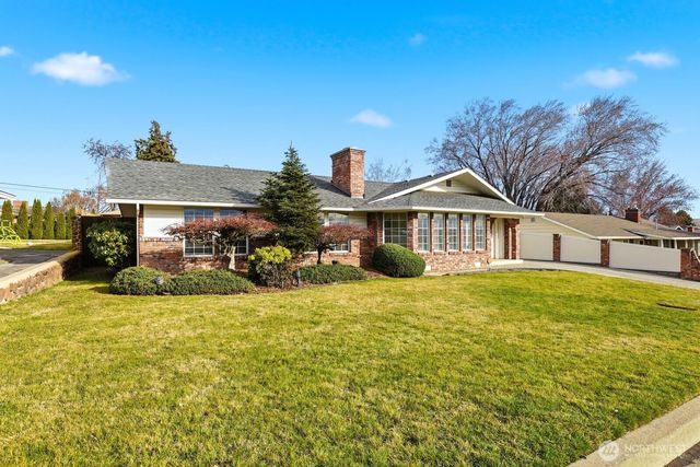 119 N 46th Avenue, Yakima, WA 98908