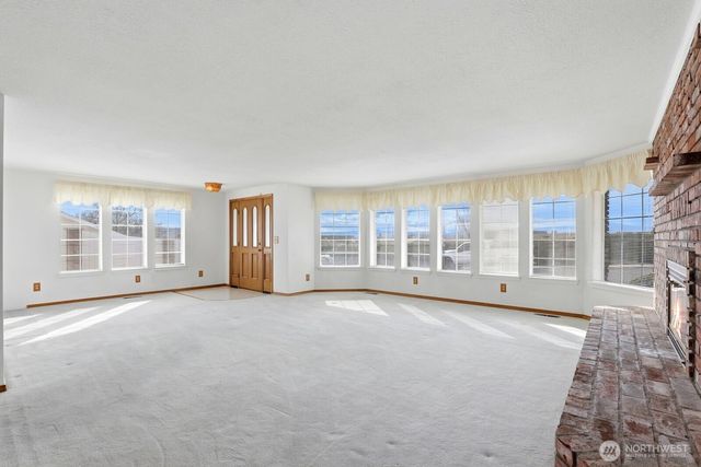 119 N 46th Avenue, Yakima, WA 98908