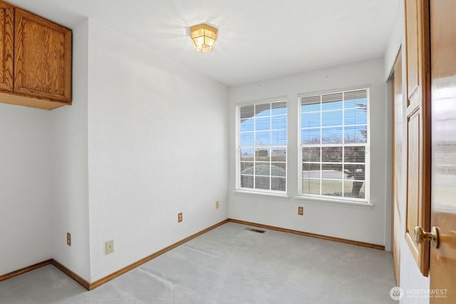 119 N 46th Avenue, Yakima, WA 98908