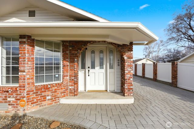 119 N 46th Avenue, Yakima, WA 98908