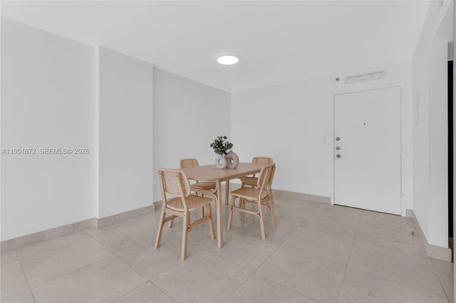 2780 NE 183rd St 1414, Aventura, FL 33160