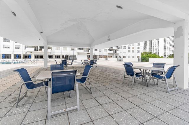 2780 NE 183rd St 1414, Aventura, FL 33160