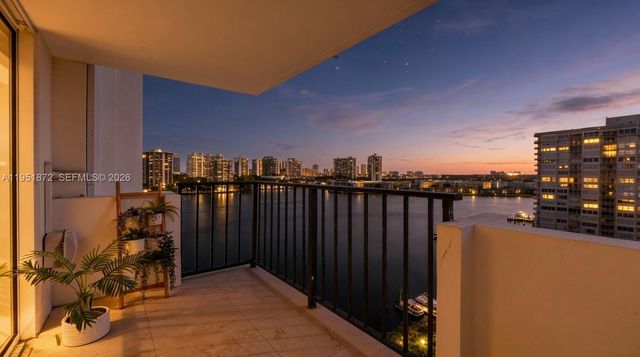 2780 NE 183rd St 1414, Aventura, FL 33160