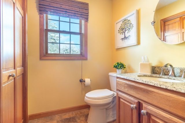 111 Aldrich St, Belchertown, MA 01007