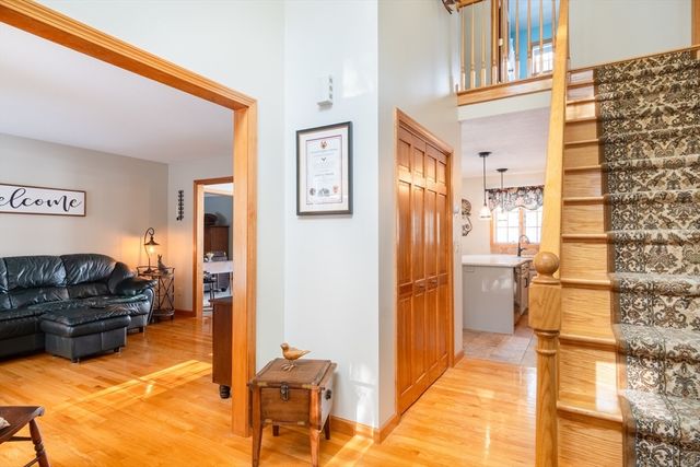 111 Aldrich St, Belchertown, MA 01007