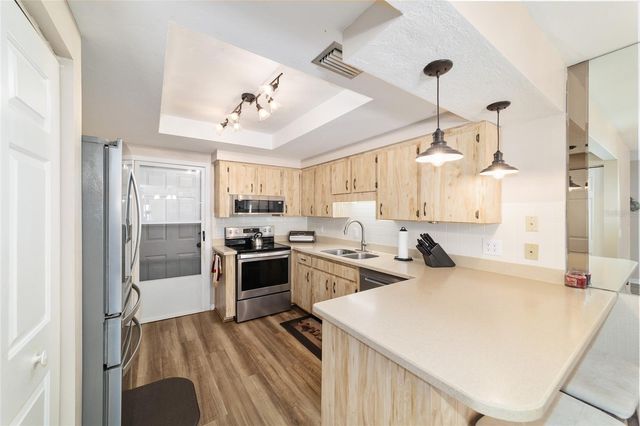 1703 NE 38TH AVENUE, Ocala, FL 34470