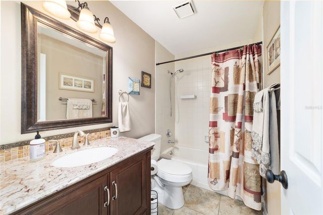 1703 NE 38TH AVENUE, Ocala, FL 34470