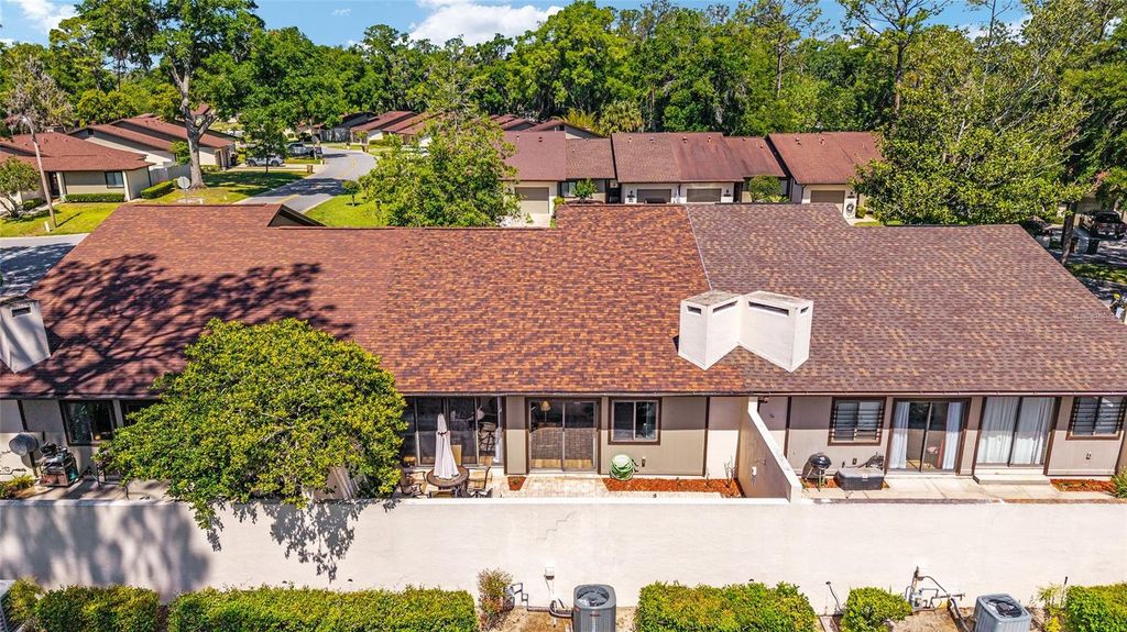 Image 42 of property listing at 1703 NE 38TH AVENUE, Ocala, FL 34470