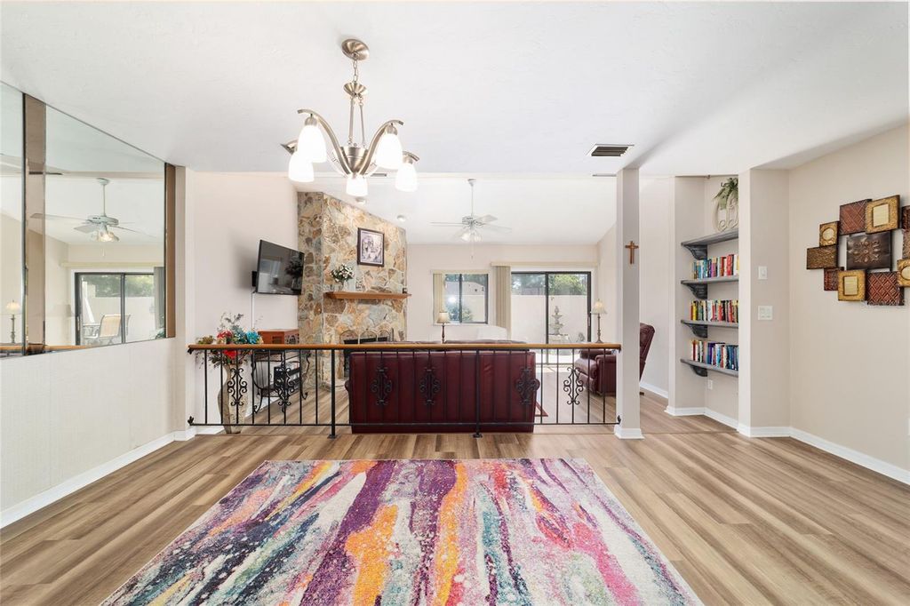 Image 9 of property listing at 1703 NE 38TH AVENUE, Ocala, FL 34470