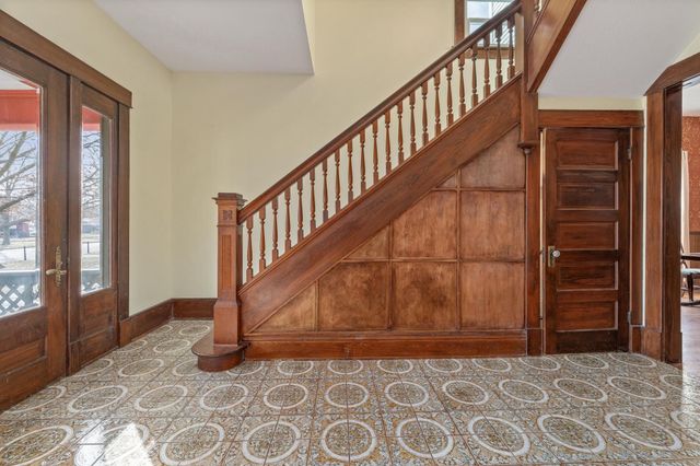 1710 W University Ave, Wichita, KS 67213