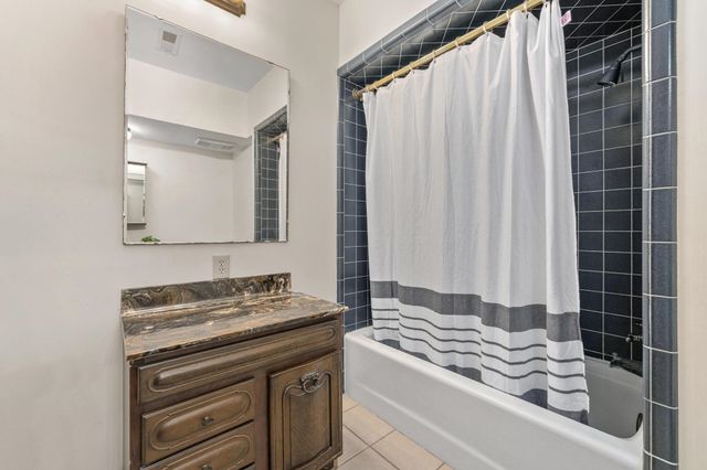 1710 W University Ave, Wichita, KS 67213