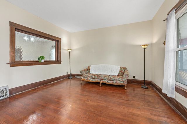 1710 W University Ave, Wichita, KS 67213