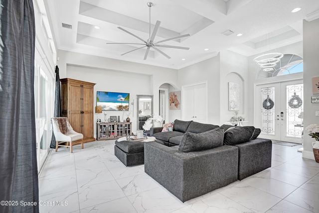 461 Jacqueline Way SW, Vero Beach, FL 32968