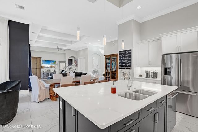 461 Jacqueline Way SW, Vero Beach, FL 32968