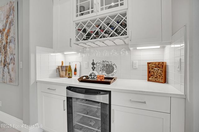 461 Jacqueline Way SW, Vero Beach, FL 32968