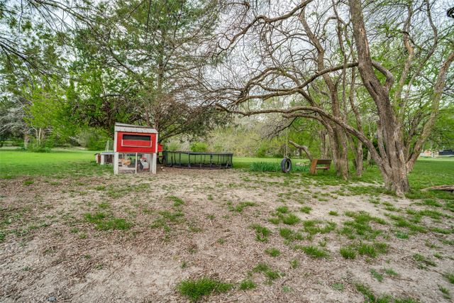 305 Cedar Hill Circle, Lowry Crossing, TX 75407