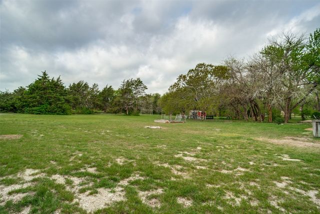 305 Cedar Hill Circle, Lowry Crossing, TX 75407