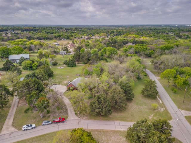305 Cedar Hill Circle, Lowry Crossing, TX 75407